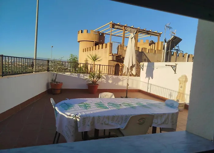 Casa Andaluza Con Terraza Cerca De Granada
